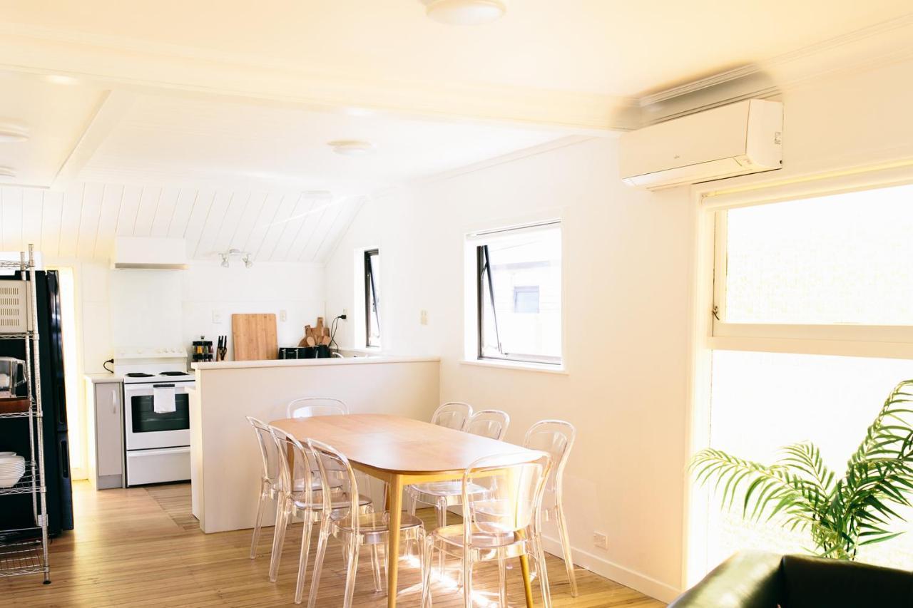 Mount Beach House - 40 Seconds From The Beach Mount Maunganui Exterior photo